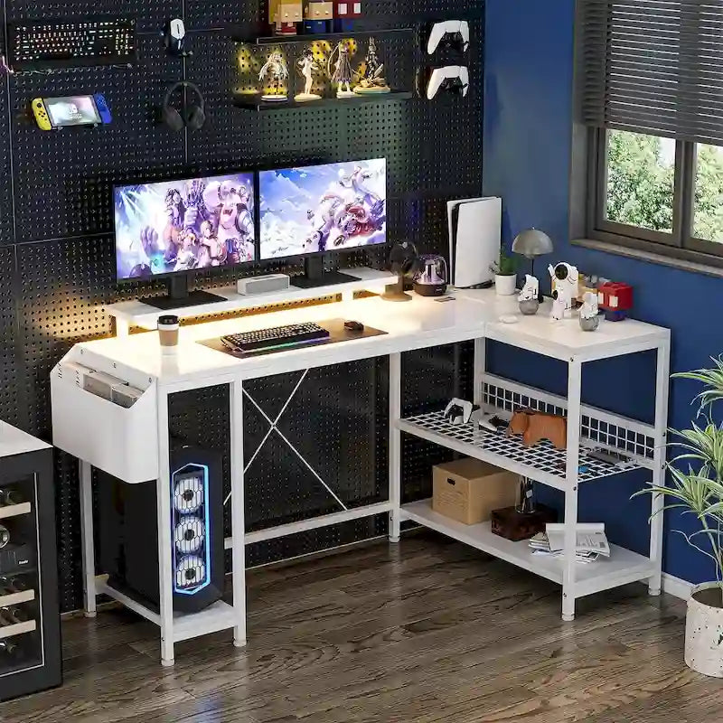 Escritorio esquinero moderno para gaming con iluminación LED y alimentación integrada