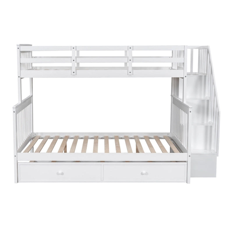 Litera de madera con escalera, estantes de almacenamiento y cama nido extraíble