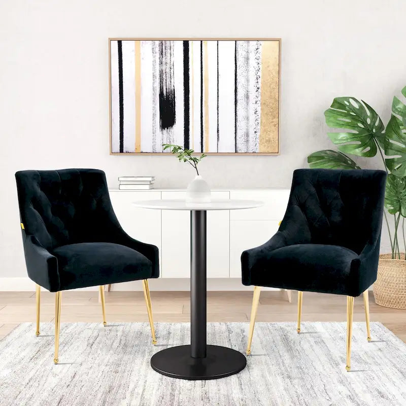 Silla de comedor de terciopelo capitoné con patas metálicas doradas y asa