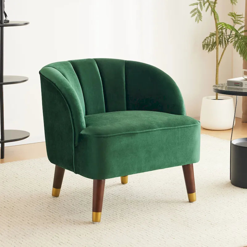 Sillón clásico de mediados de siglo tapizado con respaldo acanalado y patas inclinadas